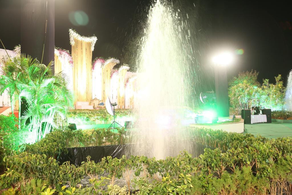 Meuse Jupiter Business And Luxury Hotel Nashik Exterior photo