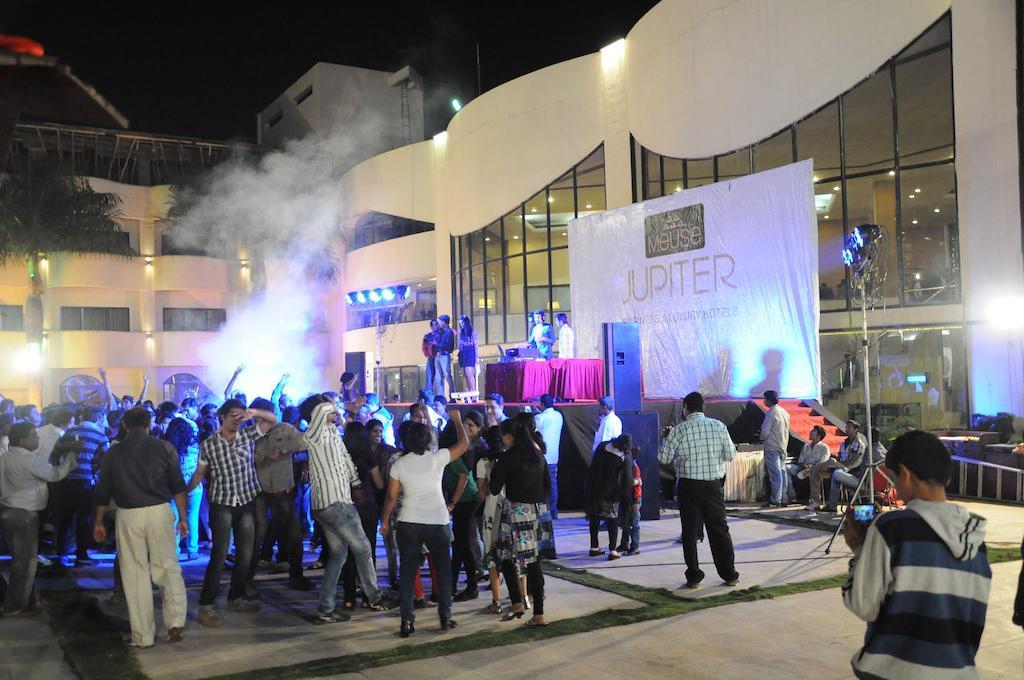 Meuse Jupiter Business And Luxury Hotel Nashik Exterior photo