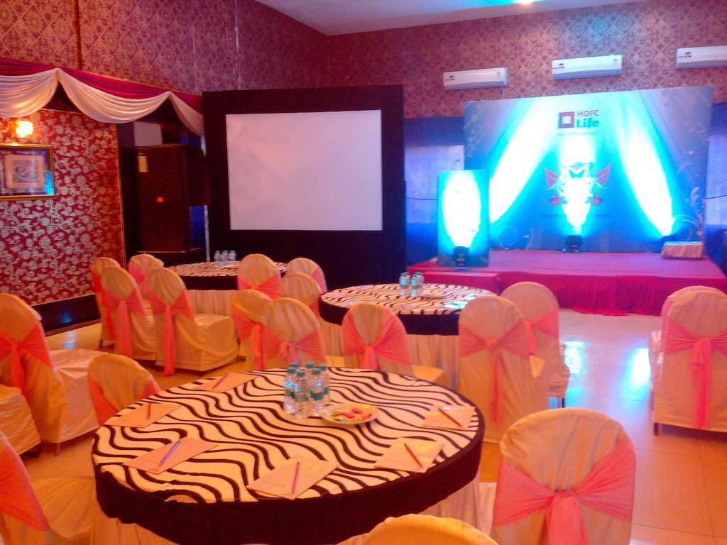 Meuse Jupiter Business And Luxury Hotel Nashik Exterior photo
